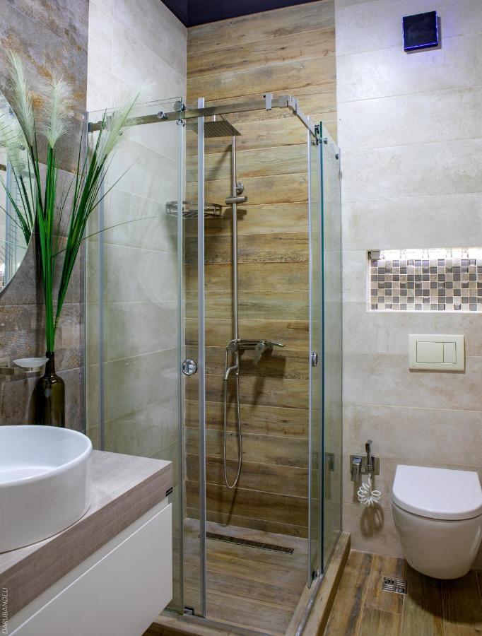 Entire Flat With City Skyline View - Two Bedrooms Batumi Bagian luar foto